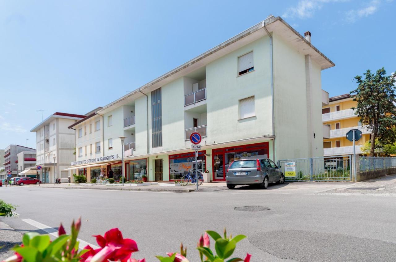 Perla Villa Bibione Exterior foto
